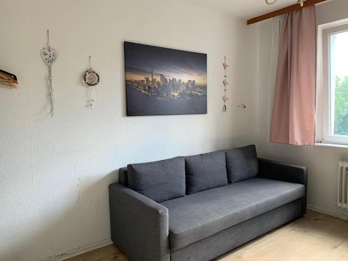 Appartement Berlin Lebt-Wohnung Fur Bis Zu 12 Personen