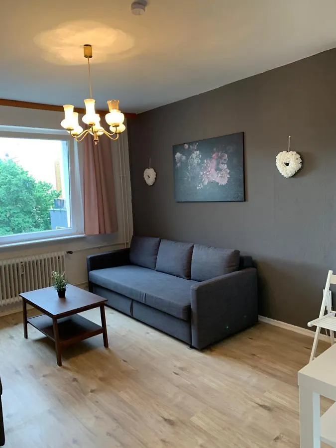Berlin Lebt-Wohnung Fur Bis Zu 12 Personen