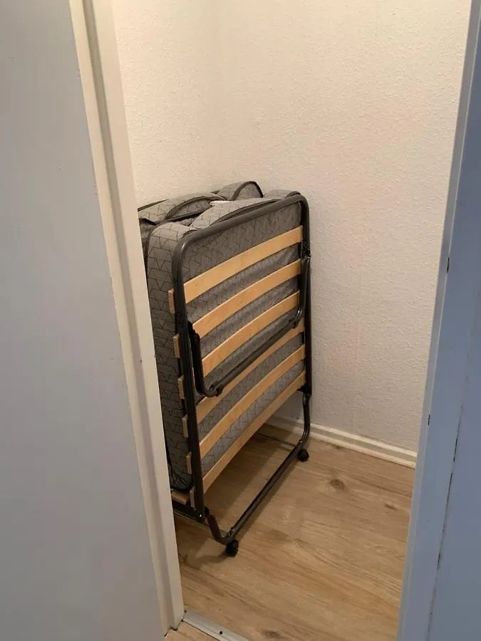 Berlin Lebt-Wohnung Fur Bis Zu 12 Personen
